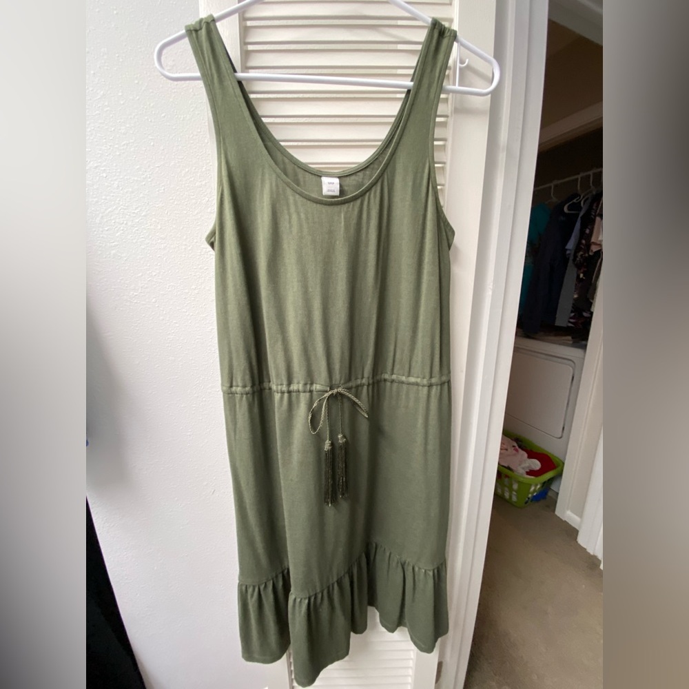 🫒Old Navy • olive green sleeveless dress • S • EUC